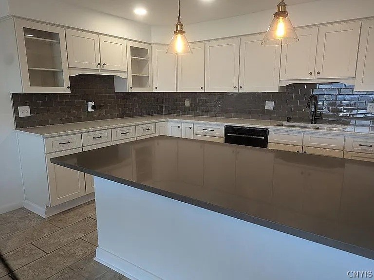 212 Bay Village Drive
