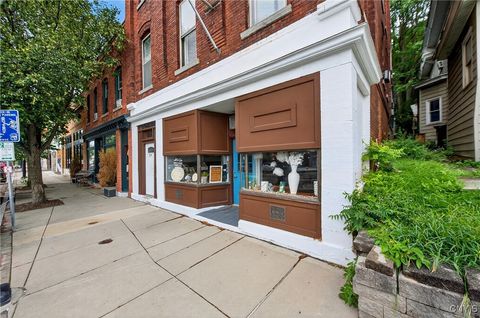 914 N Salina Street Syracuse NY 13208