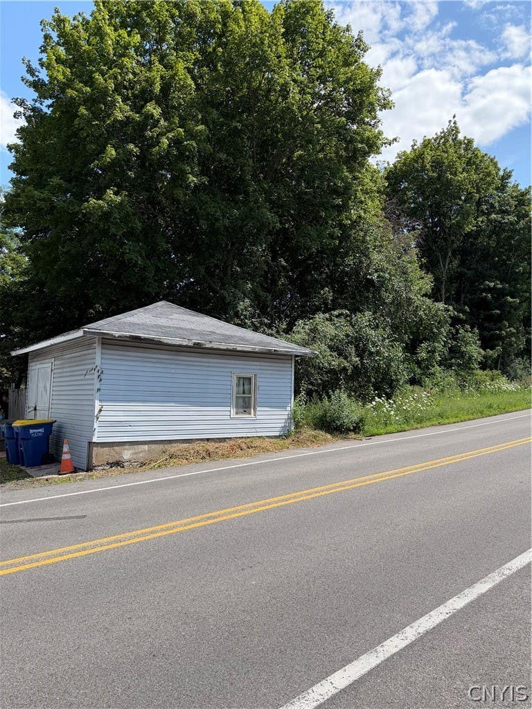 Photo of 2890 Warners Road, Camillus, NY 13164 (MLS # S1701667)