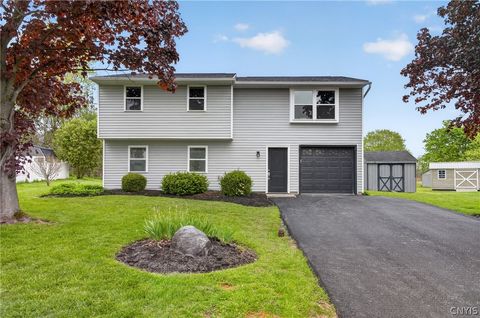 Homes For Sale - 3728 Pendulum Path<br/> Clay, NY 13027