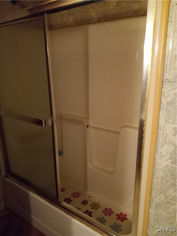 Utica, New York 13502, United States, 1 Bedroom Bedrooms, ,1 BathroomBathrooms,Residential,Active,204983