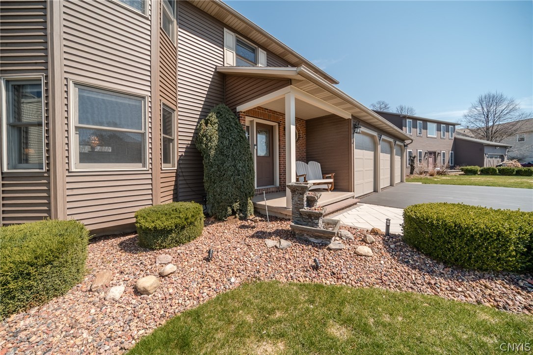 4320 Lazybrook Circle