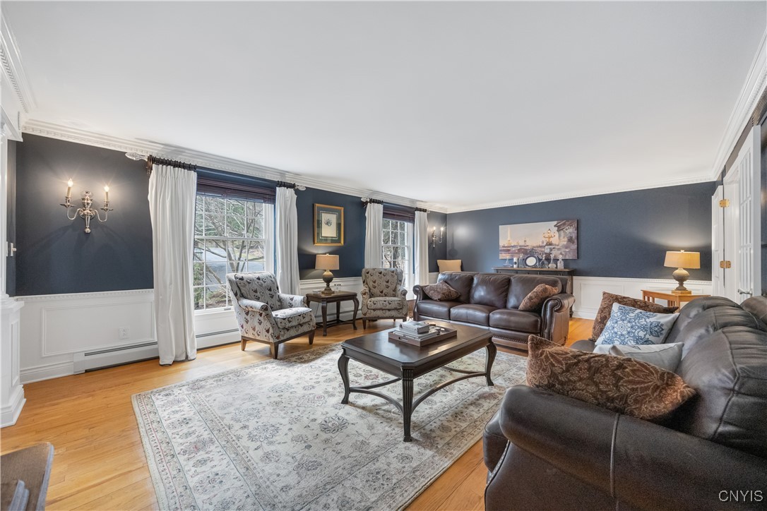 4886 Tanglewood Lane, Manlius, New York image 6