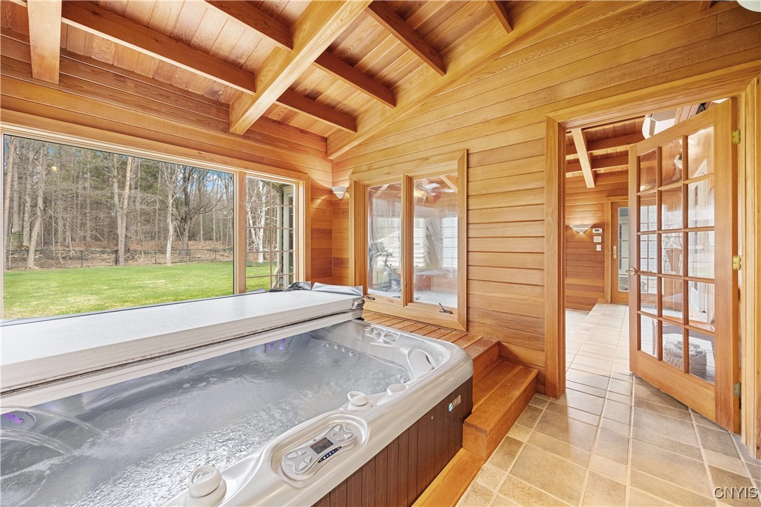 4886 Tanglewood Lane, Manlius, New York image 44