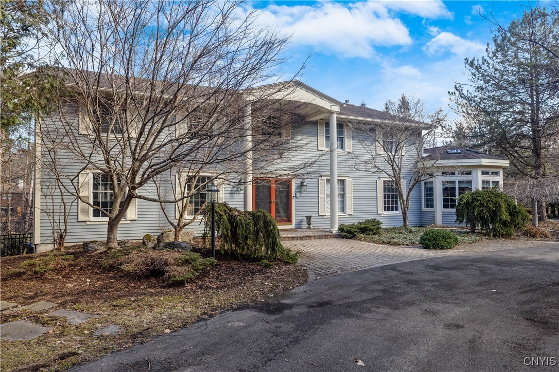 4886 Tanglewood Lane, Manlius, New York image 1
