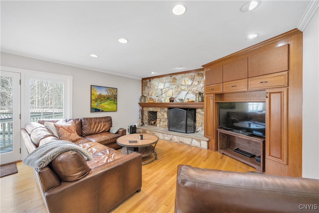 4886 Tanglewood Lane, Manlius, New York image 15