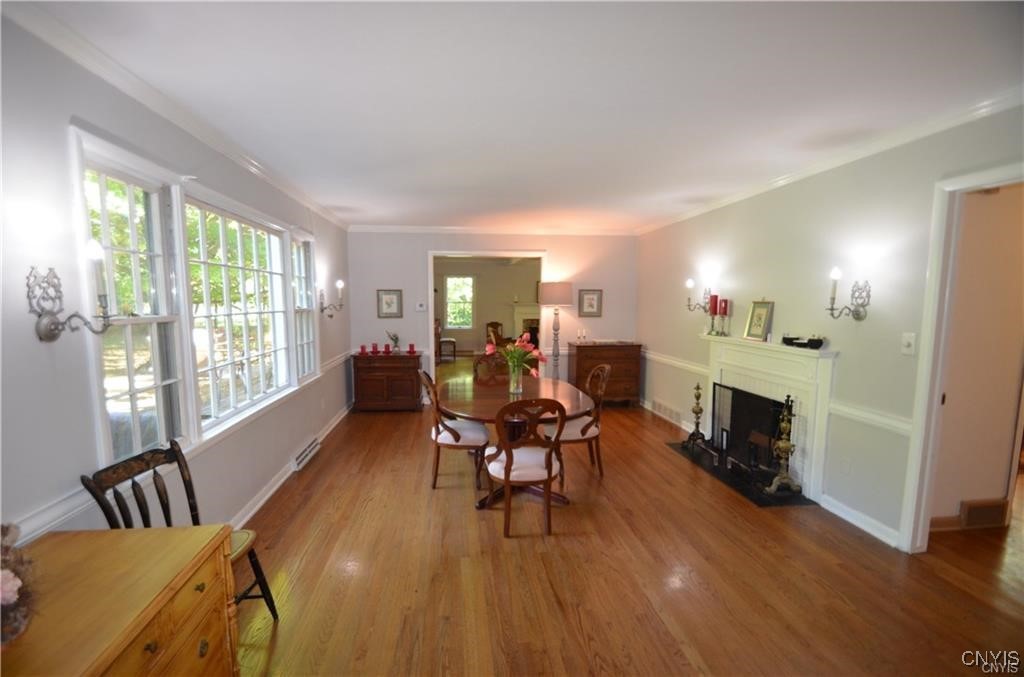 Dewitt, New York 13066, United States, 4 Bedrooms Bedrooms, ,3 BathroomsBathrooms,Residential,Active,199886