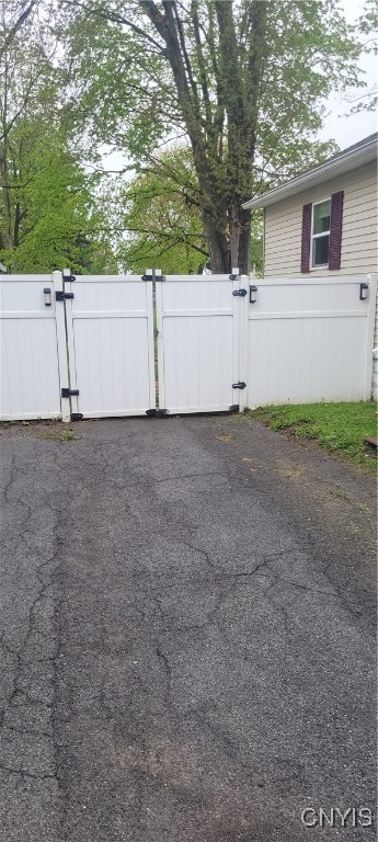 206 Oak Street, Fulton, New York image 11