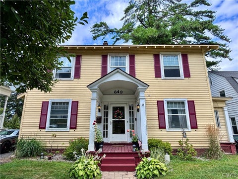 Tiny photo for 649 Parkway E, Utica, NY 13501 (MLS # S1709061)