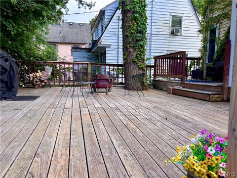 Tiny photo for 649 Parkway E, Utica, NY 13501 (MLS # S1709061)
