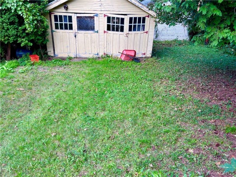 Tiny photo for 649 Parkway E, Utica, NY 13501 (MLS # S1709061)