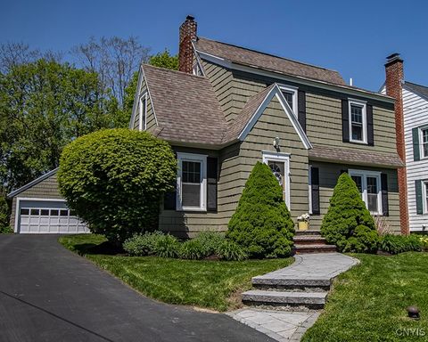 210 Wellington Road, Dewitt, NY 13214 - MLS#: S1606088