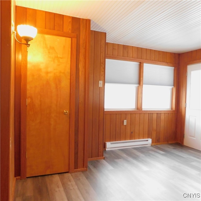 Salina, New York 13088, United States, 2 Bedrooms Bedrooms, ,1 BathroomBathrooms,Residential,Active,20008