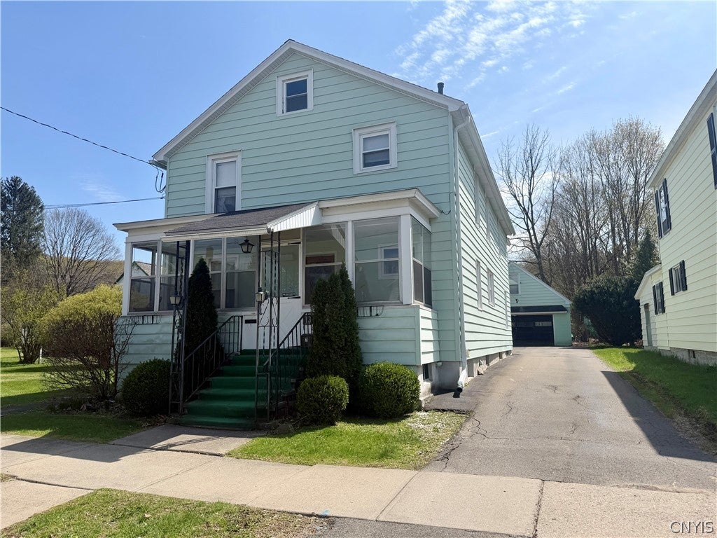 13 Pine Street