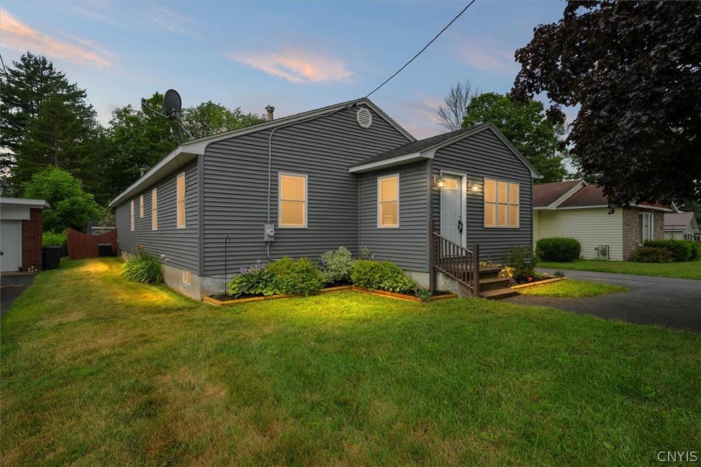 Photo of 8151 Turin Road, Rome, NY 13440 (MLS # S1704640)