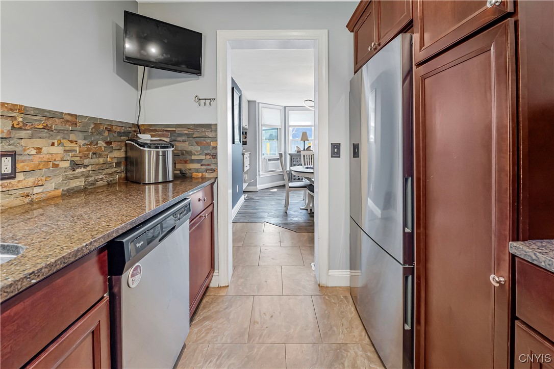 440 Gifford St St, Syracuse, New York image 21