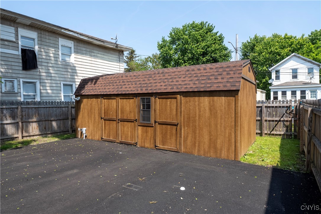 440 Gifford St St, Syracuse, New York image 41