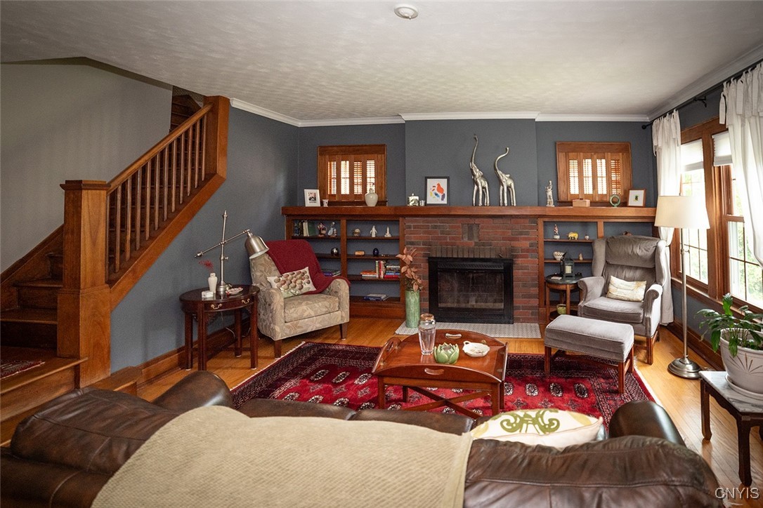 330 Wellesley Road, Syracuse, New York image 5