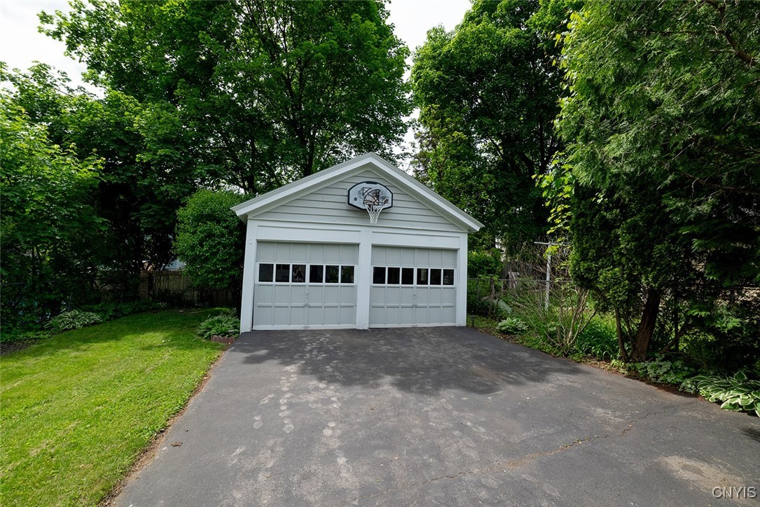 330 Wellesley Road, Syracuse, New York image 45