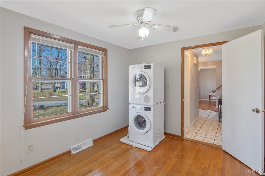 143 Northwood Way, Camillus, New York image 13