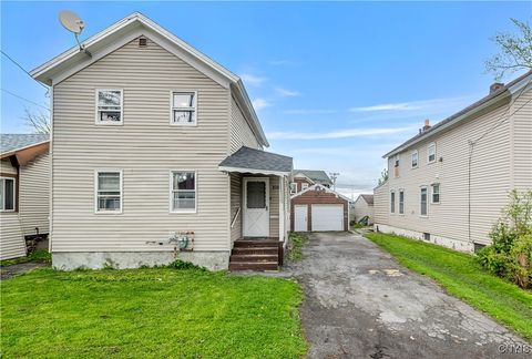 202 Hartwell Avenue East Syracuse NY 13057