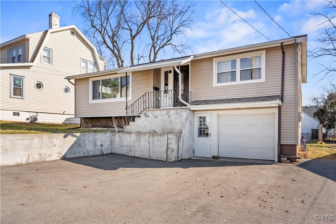 141 Aberdeen Ter, Syracuse, New York image 2