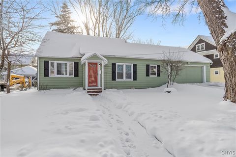 Photo of 703 Schuyler Street, Syracuse, NY 13204 (MLS # S1660557)