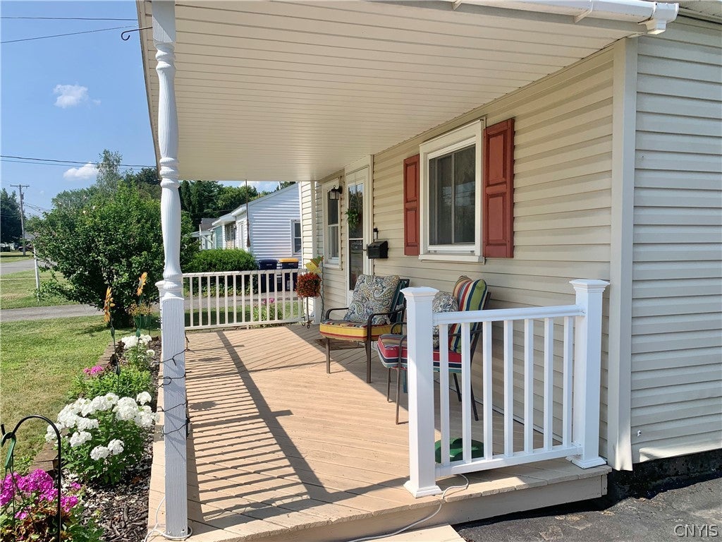21 Pinecrest Road