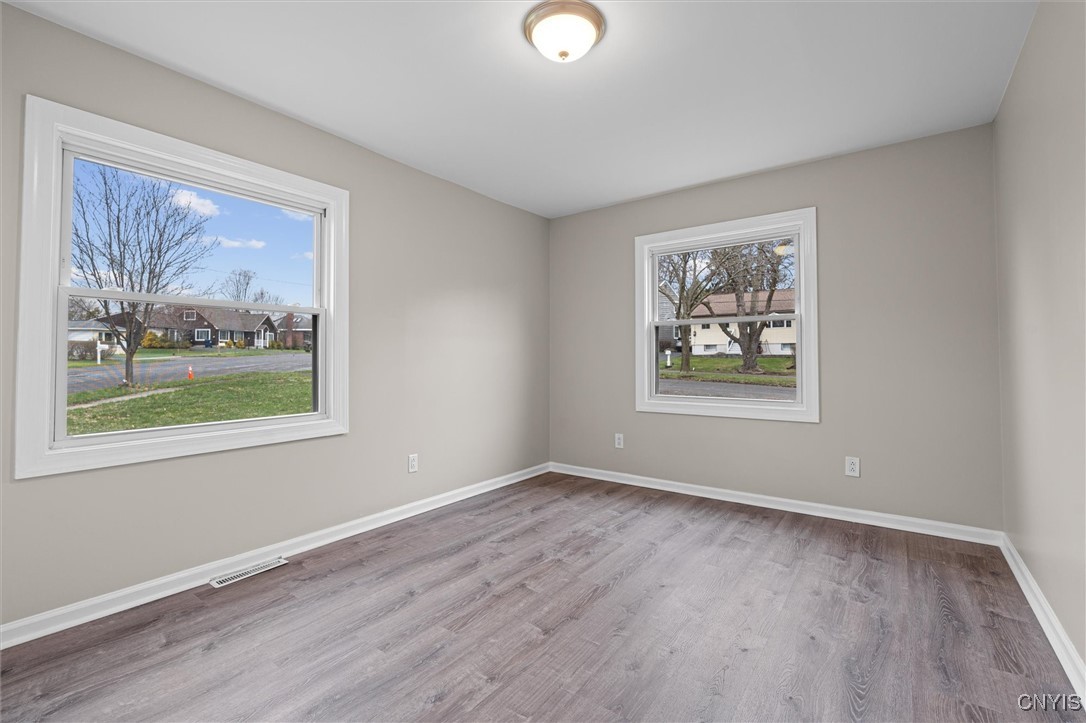 100 Doll Parkway, Syracuse, New York image 17