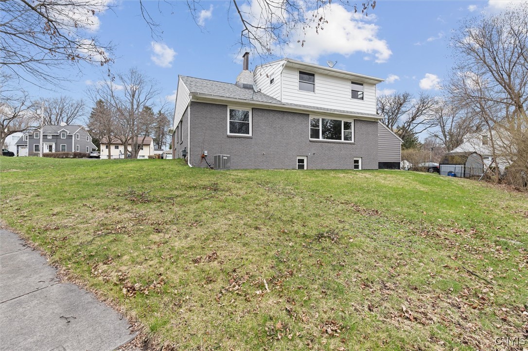 100 Doll Parkway, Syracuse, New York image 34