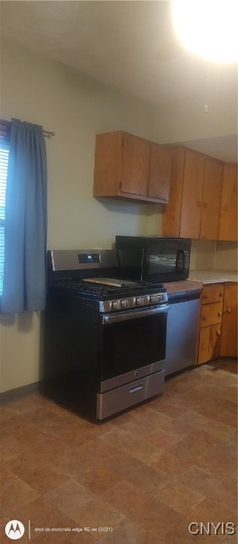 Tiny photo for 406 Hillside Avenue, Geddes, NY 13219 (MLS # S1655546)