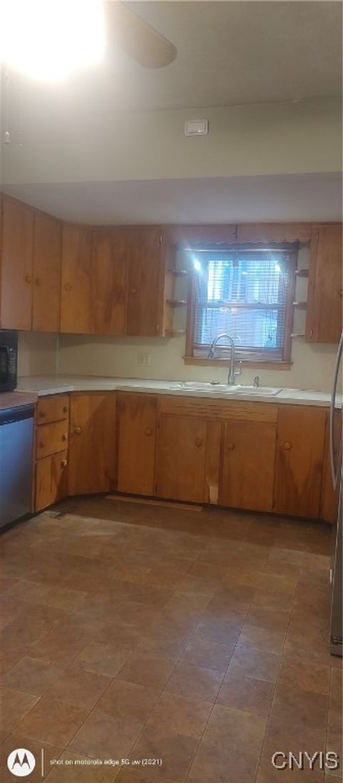 Tiny photo for 406 Hillside Avenue, Geddes, NY 13219 (MLS # S1655546)