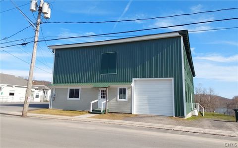 3072 Bridge Street Newport NY 13416