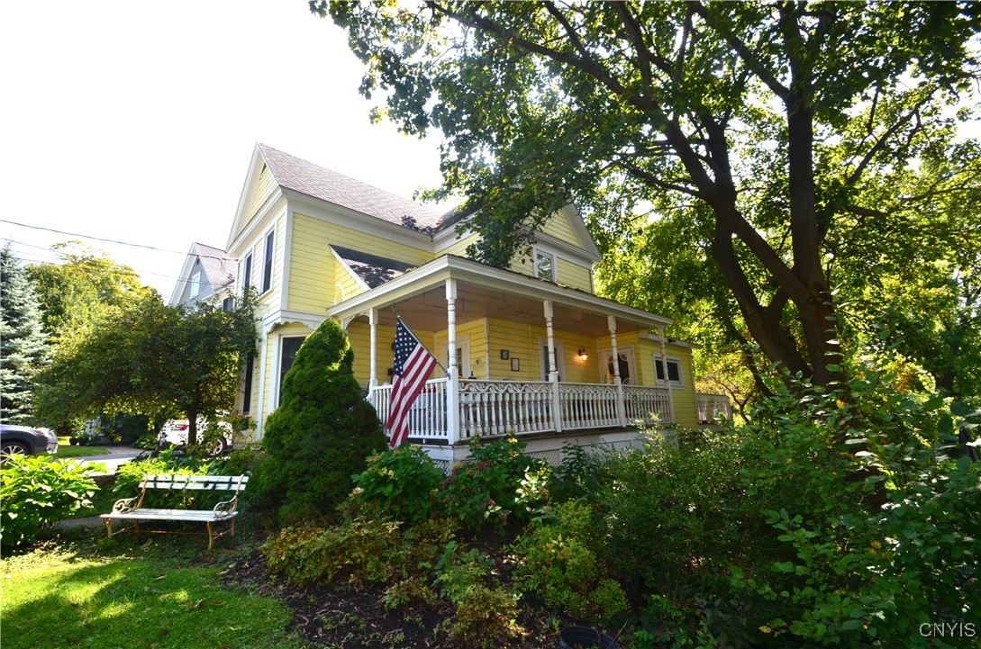 172 E Genesee Street, Skaneateles, New York image 1