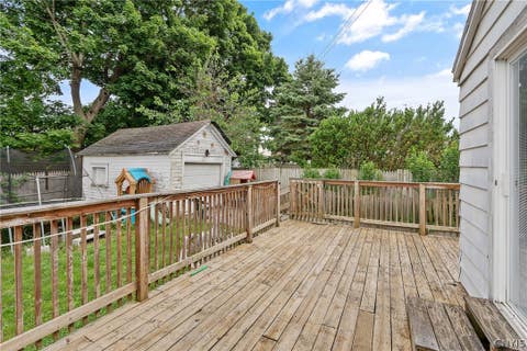 Tiny photo for 358 Roxford Road N, Salina, NY 13208 (MLS # S1690021)