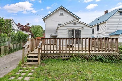 Tiny photo for 358 Roxford Road N, Salina, NY 13208 (MLS # S1690021)