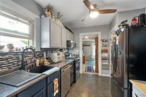Tiny photo for 358 Roxford Road N, Salina, NY 13208 (MLS # S1690021)