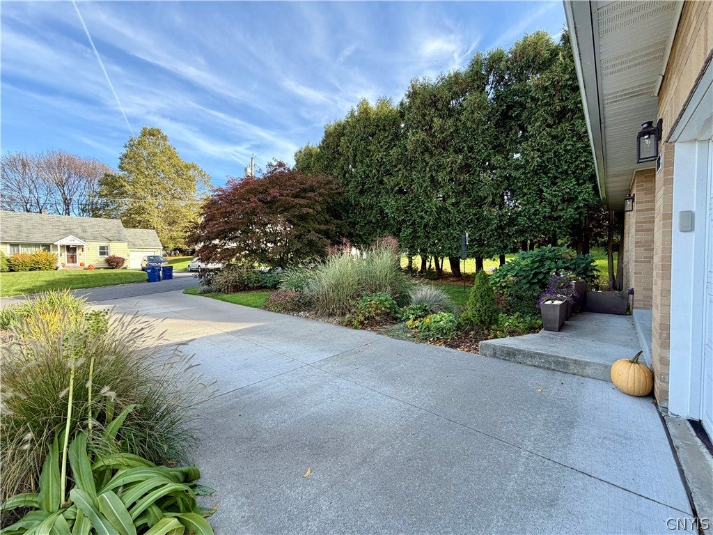118 Fairwood Drive