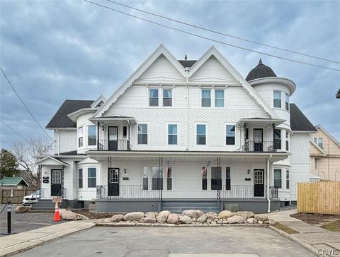 Photo of 1017 White Place, Utica, NY 13501 (MLS # S1670015)