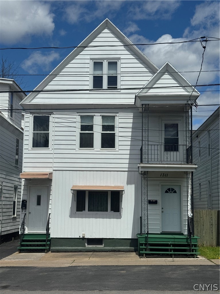 1311 Mary Street