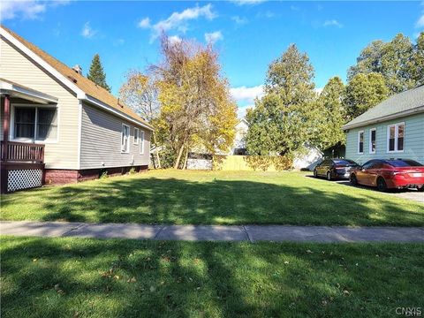 Vacant Land For Sale - Arnold Avenue<br/> Utica, NY 13502