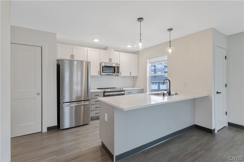 Photo of 15 Loso Drive #1507, Cicero, NY 13039 (MLS # S1681779)