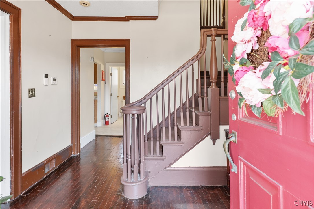201 Salt Springs Road, Syracuse, New York image 5