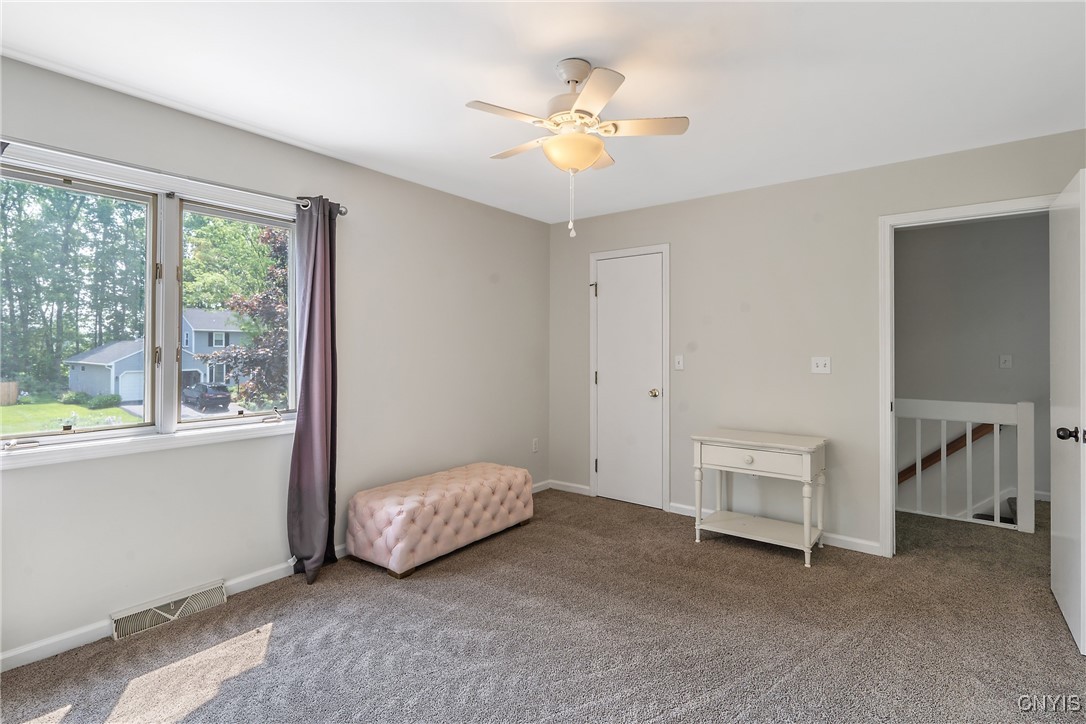 6333 Hardwood Lane, Cicero, New York image 35