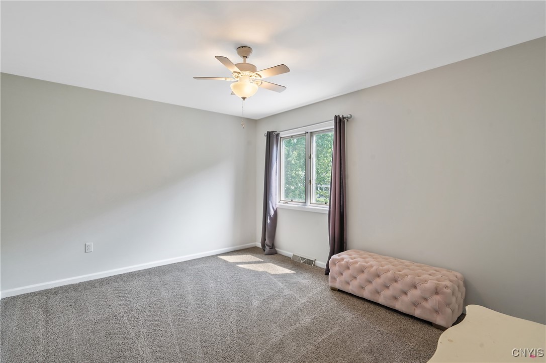 6333 Hardwood Lane, Cicero, New York image 34