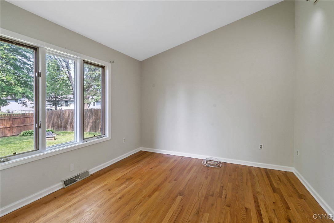 6333 Hardwood Lane, Cicero, New York image 19