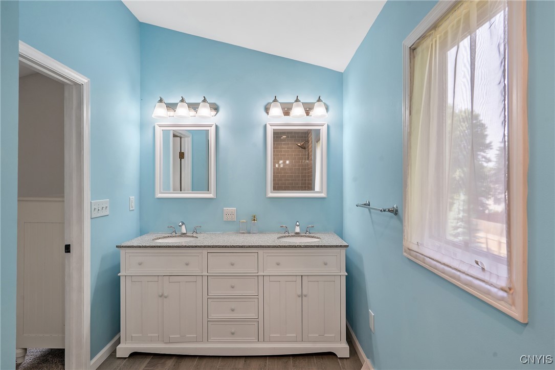 6333 Hardwood Lane, Cicero, New York image 28