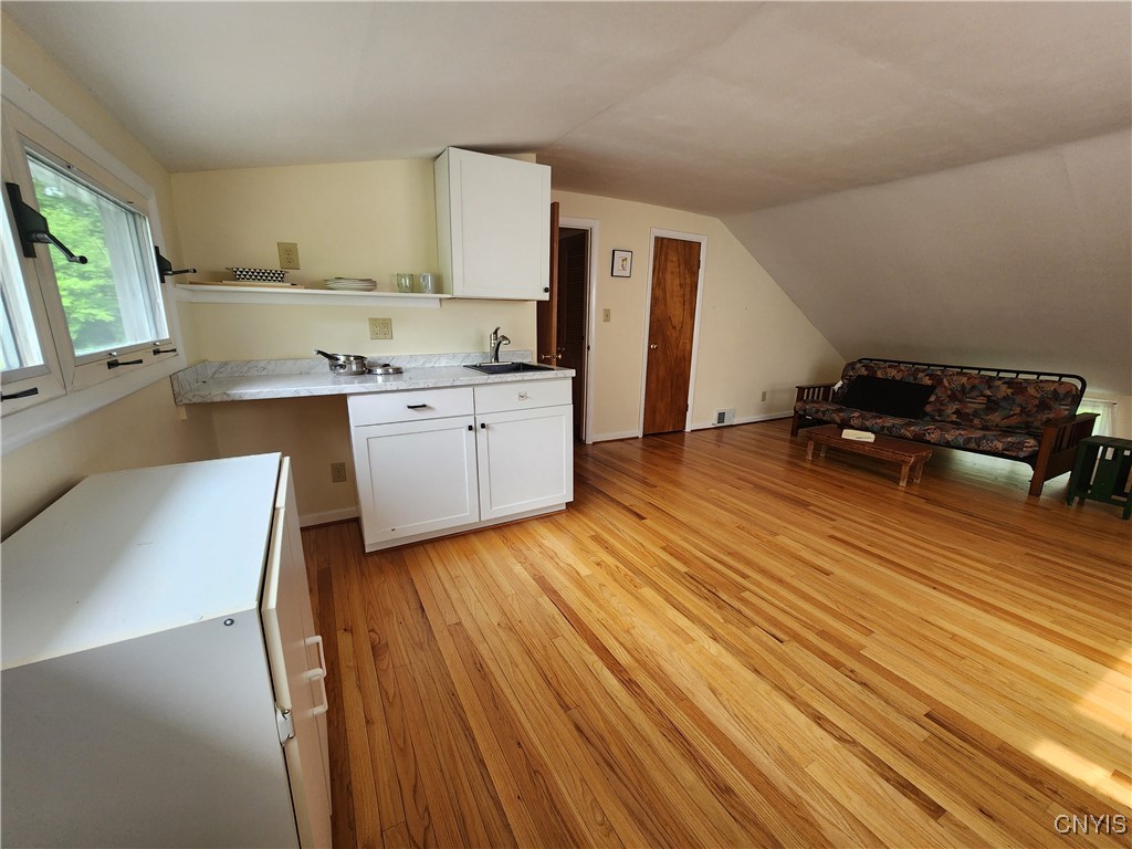 70 W Elizabeth Street St, Skaneateles, New York image 23