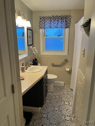 124 Charles Drive, Camillus, New York image 12