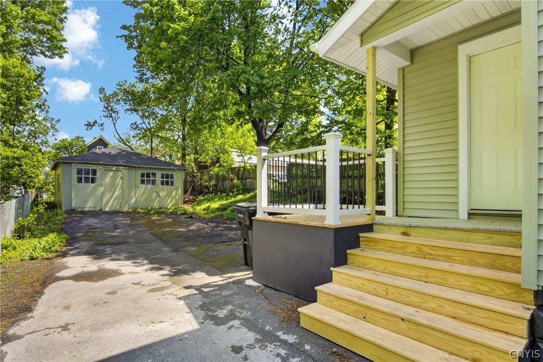 113 Wiman Avenue